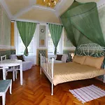 Old Time Hotel