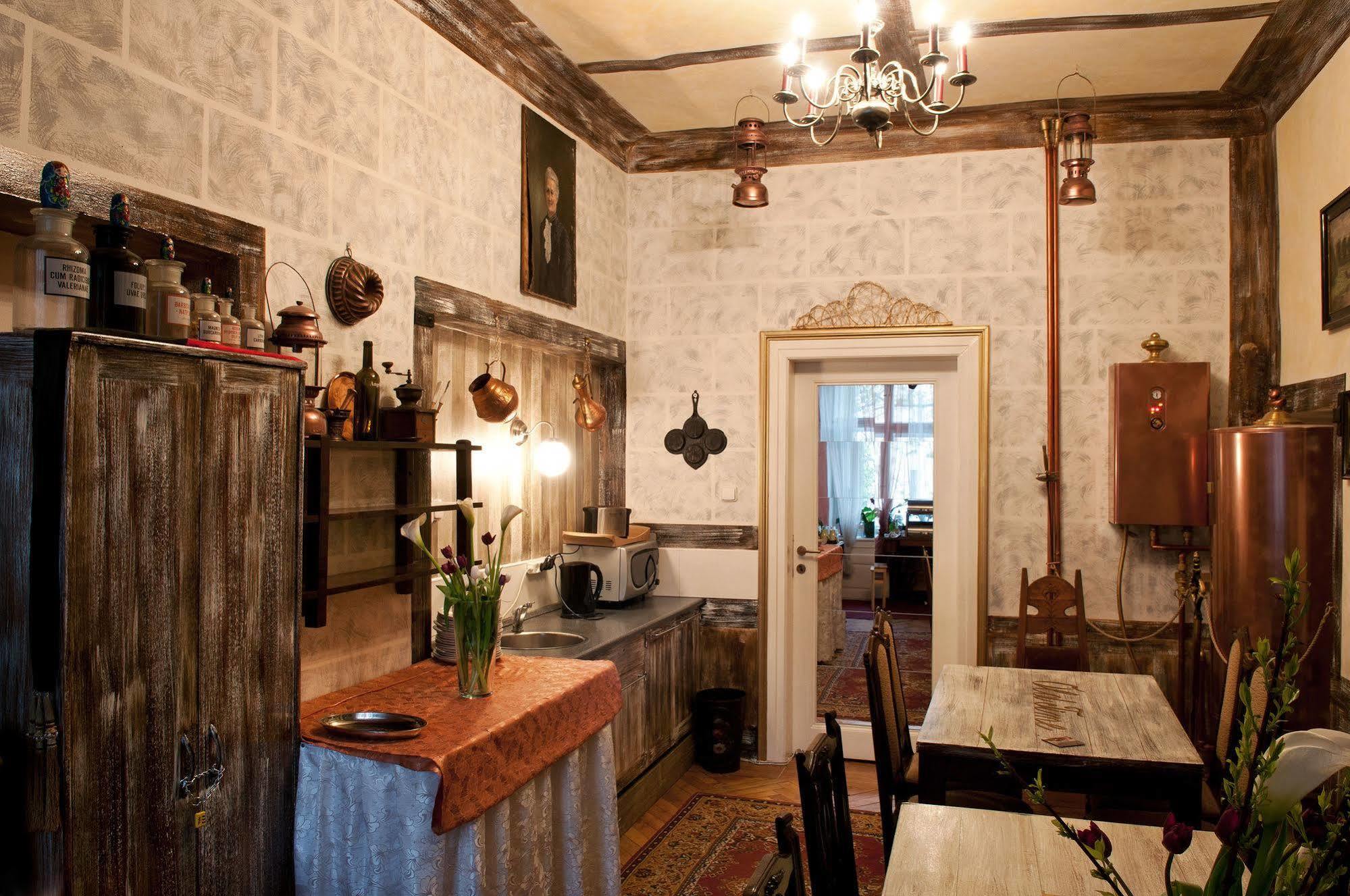 Hotel Old Time